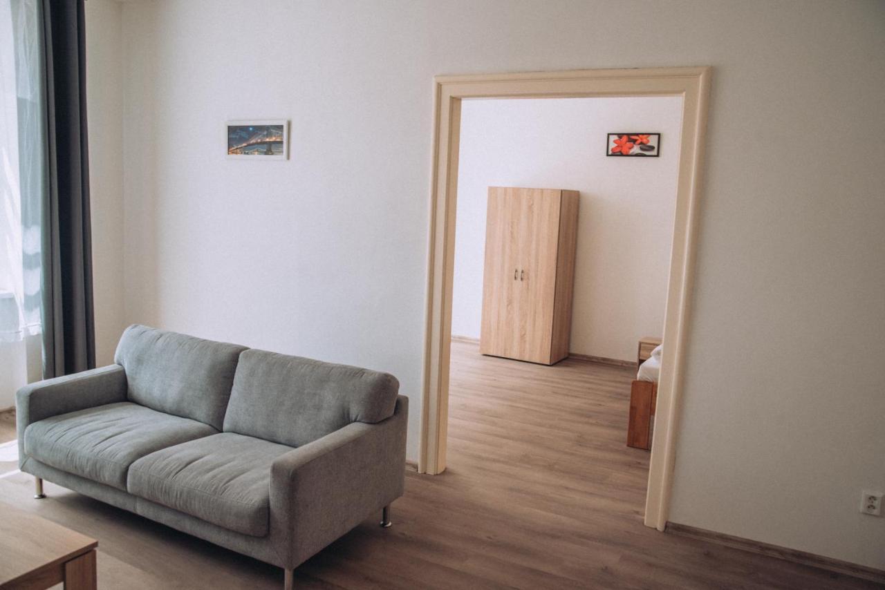 Grand Apartments In The Centre Of Teplice Buitenkant foto